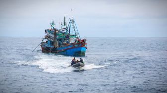 TNI AL Tangkap 7 Kapal Vietnam Curi Ikan di Laut Natuna