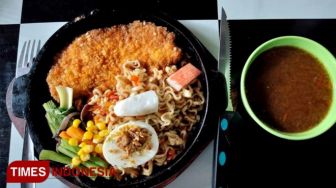 Raja Es Buah dan Ratu Mie Ramen Sajikan Berbagai Variasi Ramen