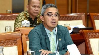 Komisi I DPR RI Nilai Peran 5 Jubir Vaksinasi Covid-19 Tak Jelas