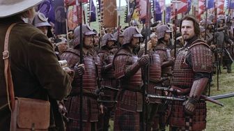 Filsafat Dialektika Hegel dalam Film The Last Samurai