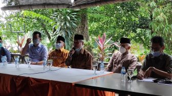 Eks Penasihat KPK: Jokowi Harus Bentuk TGPF Usut Kematian 6 Laskar FPI