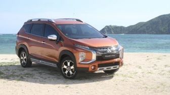 Lagi, Mitsubishi Xpander Dinobatkan sebagai Small - MPV Terbaik!