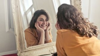Ingin Senyum Lebih Manis? Ini 7 Cara Menjaga Kesehatan Gigi dan Mulut