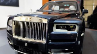 Banderol Fantastis, Model Rolls-Royce Cullinan Terdiri dari 1.000 Komponen