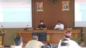 Bupati Suwirta Perintahkan Jajaran Cegah Kerumunan Saat Libur Panjang