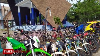 Rental Kendaraan di Pantai Pangandaran Laris Disewa Wisatawan