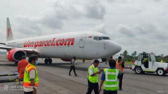 Tabrak Burung, Lion Air Tujuan Makassar Angkut 222 Penumpang Batal Mendarat di Bandara Internasional Sultan Hasanuddin