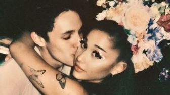 Ariana Grande Resmi Dilamar Lagi, Begini Detail Cincin Tunangannya