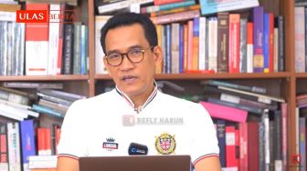 Refly Harun Bongkar Ideologi 2 Sosok Profesor di Balik Pembubaran FPI