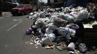 Jogja Penuh Sampah, Deretan Foto Jalanan Ini Buat Warganet Geregetan