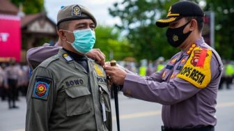 Pemerintah Awasi Ketat Warkop, Kafe, dan Hotel Jelang Tahun Baru