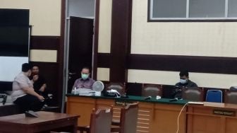 Djoko Tjandra Harap-harap Cemas Tunggu Vonis Hakim, Tapi Sidang Molor