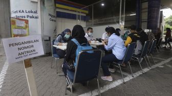 Dilayani di 83 Stasiun, Mulai 2022 Tarif Rapid Test Antigen Jadi Rp35 Ribu