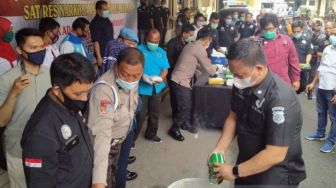 Musnahkan Barang Bukti, Polrestabes Medan Rebus 30 Kg Sabu