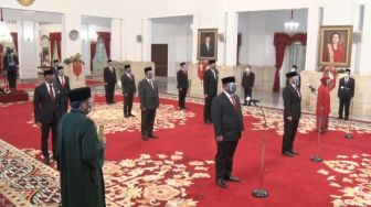 LIVE STREAMING: Pelantikan Enam Menteri Baru Kabinet Indonesia Maju