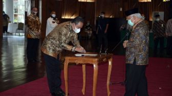 Menteri PUPR RI Lantik Pengurus LPJK Periode 2021-2024