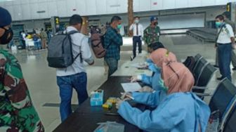 Pascatragedi Sriwijaya Air, Penumpang di Bandara Supadio Mengaku Pasrah