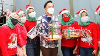 Kado Ruben Onsu di Natal Tahun Ini, Kardus Berisi Rp 150 Ribu