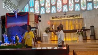 Mencegah Klaster Covid-19 Misa Natal di Gereja Santo Barnabas Pamulang