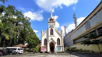 Jumlah Jemaat Dibatasi, Begini Jalannya Misa Natal yang Digelar di Gereja Tertua Magelang