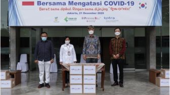 Perusahaan Kosmetik Korea Selatan Donasi 10 Ribu Handsanitizer ke Indonesia