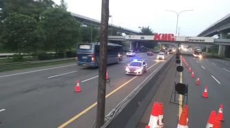 Tol Jakarta-Cikampek Ramai Lancar, Contraflow Dihentikan