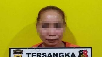 Emak-emak Pengedar Ditangkap, Simpan Nyaris 1 Kg Sabu di Mesin Cuci