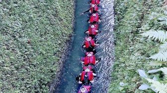 Have a Wonderful Experience of Body Rafting at Wisata Citumang Pangandaran