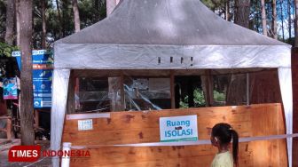 Hutan Pinus Puncak Becici Bantul Applied a High Sanitary Standard