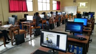 Yamaha Gelar Webinar Edukasi Safety Riding SMK Binaan se-Jateng dan DIY