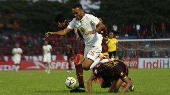 Bayu Pradana dan Rizky Pora Terancam Absen di Laga Barito Putera Vs Arema