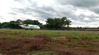 NAM Air Berhasil Mendarat di Bandara Ngloram Blora, Ini Komentar Ganjar