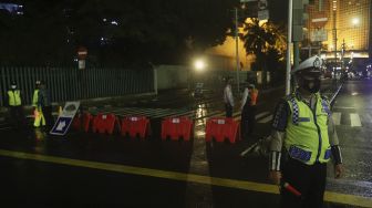 Polisi Akan Tutup Jalan Sudirman, MH Thamrin hingga Kemang Mulai Tengah Malam Ini