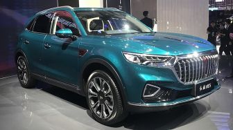 Cara Brutal Pabrikan Cina Uji Coba Mobil Sebelum Dijual ke Konsumen, Tabrak Tembok Hingga Diledakkan