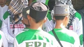 Ngaku Lihat Anggota FPI Ikut Pembaiatan ISIS dari Atribut, Kubu Munarman Protes Keterangan Saksi di Sidang