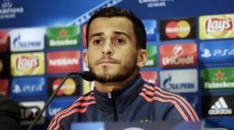 Main Petasan di Malam Tahun Baru, Eks Pemain Manchester City Nyaris Buta