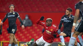 Viral Video Paul Pogba Suruh Luke Shaw Diving di Man United Vs Aston Villa