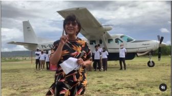 Susi Pudjiastuti Posting Foto Anak dan Cucu, Warganet Kompak Unjuk Gigi