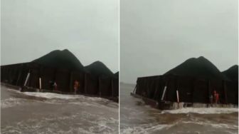 Ngeri! Video ABK Dihantam Ombak Besar di Atas Tongkang Isi Batu Bara