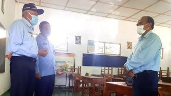 Monitor Persiapan Sekolah, Bupati Sleman Optimis Laksanakan KBM Tatap Muka