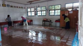 Ngenes! Tujuh Sekolah Terendam Banjir Setinggi 1,2 Meter