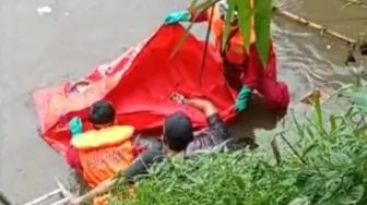 Mengambang di Sungai Ciliwung Kramat Jati, Jasad Mr X Sudah Membengkak