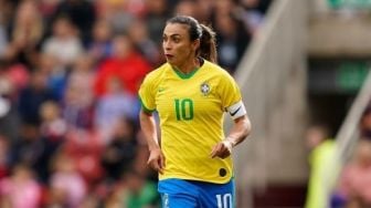 Sudah Tunangan, Pesepak Bola Putri Marta Vieira akan Menikah Sesama Jenis