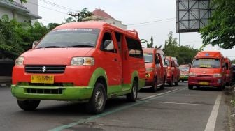 Jeritan Supir Angkot di Semarang Selama Pandemi, Pulang hanya Membawa Lelah