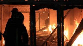 10 Petak Rumah di Kawasan GOR Haji Agus Salim Padang Ludes Terbakar