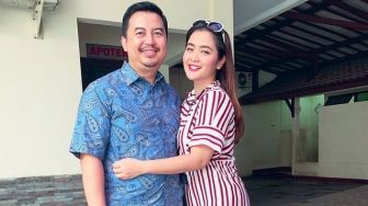 Vega Darwanti Disuntik Stem Cell Oleh Suami Sendiri, Netizen Baper