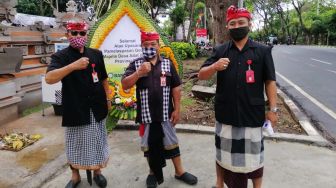 Pacalang Jadi Garda Terdepan Penanggulangan Covid-19 di Bali