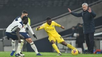 Jose Mourinho Geram Tottenham Hotspur Kembali Buang-buang Poin