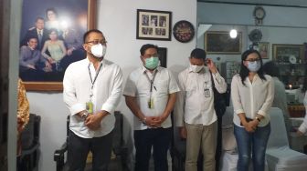 Dirut Sriwijaya Air Hadir dalam Ibadah Keluarga Kopilot Diego Mamahit