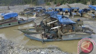 Jasad Penambang Emas Tertimbun Longsor Dipulangkan Ke Lampung dan Jawa